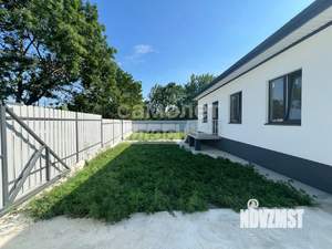 Дом 100м&sup2;, 1-этажный, участок 5 сот.  