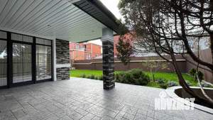 Дом 210м&sup2;, 2-этажный, участок 5 сот.  