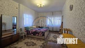 Дом 325м&sup2;, 3-этажный, участок 4 сот.  