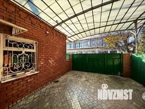 Дом 276м&sup2;, 2-этажный, участок 5 сот.  