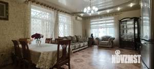 Дом 273м², 2-этажный, участок 5 сот.  