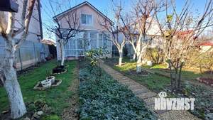 Дом 120м&sup2;, 2-этажный, участок 3 сот.  