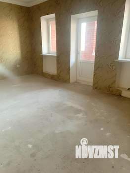 Дом 420м&sup2;, 4-этажный, участок 10 сот.  