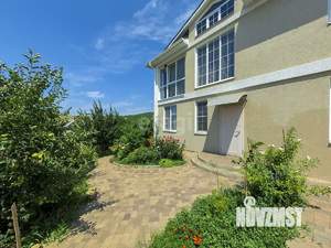 Дом 245м&sup2;, 3-этажный, участок 9 сот.  