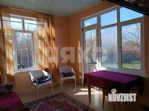 Дом 267м&sup2;, 3-этажный, участок 10 сот.  