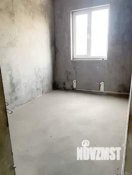 Дом 90м&sup2;, 2-этажный, участок 3 сот.  