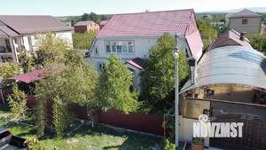 Дом 212м&sup2;, 2-этажный, участок 10 сот.  