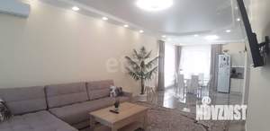 Дом 235м&sup2;, 2-этажный, участок 6 сот.  