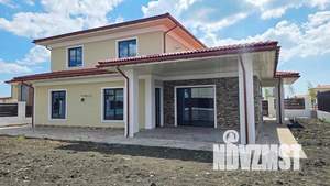 Дом 213м&sup2;, 2-этажный, участок 6 сот.  