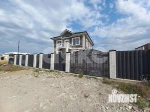 Дом 182м&sup2;, 2-этажный, участок 4 сот.  