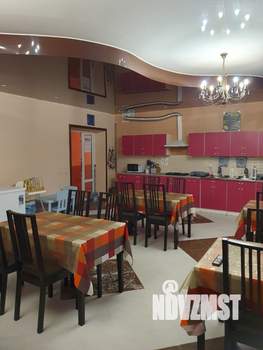 Дом 560м&sup2;, 4-этажный, участок 6 сот.  