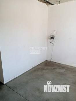 Дом 181м&sup2;, 2-этажный, участок 4 сот.  