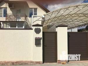 Дом 200м&sup2;, 2-этажный, участок 6 сот.  