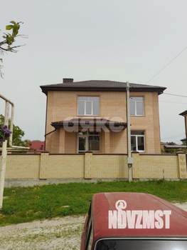 Дом 220м&sup2;, 2-этажный, участок 5 сот.  