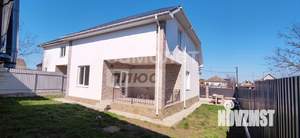 Дом 187м&sup2;, 2-этажный, участок 4 сот.  