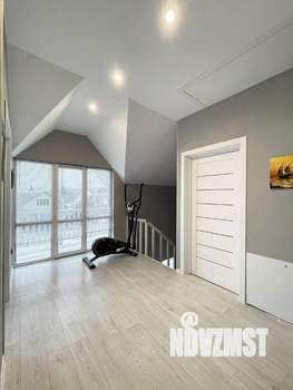 Дом 110м&sup2;, 2-этажный, участок 4 сот.  