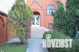 Дом 800м², 4-этажный, участок 7 сот.  