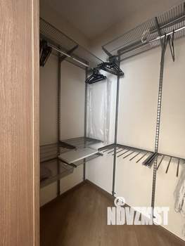 Дом 450м&sup2;, 2-этажный, участок 6 сот.  