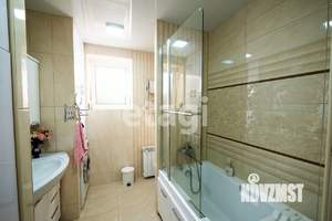 Дом 224м&sup2;, 3-этажный, участок 6 сот.  