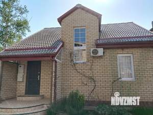 Дом 80м&sup2;, 2-этажный, участок 5 сот.  