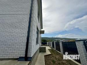 Дом 130м&sup2;, 2-этажный, участок 3 сот.  