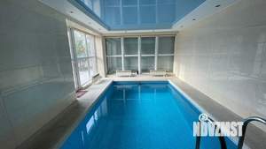 Дом 475м&sup2;, 2-этажный, участок 8 сот.  