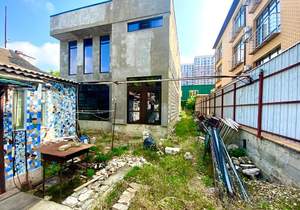 Дом 300м², 2-этажный, участок 6 сот.  