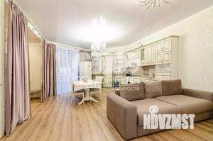 Таунхаус 100м², 2-этажный, участок 1 сот.  