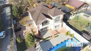 Дом 210м&sup2;, 2-этажный, участок 12 сот.  