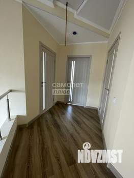 Дом 123м&sup2;, 2-этажный, участок 3 сот.  