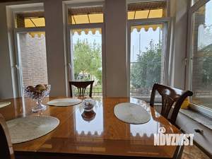 Дом 253м², 2-этажный, участок 6 сот.  