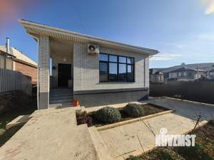 Дом 153м&sup2;, 2-этажный, участок 3 сот.  