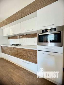 Дом 142м&sup2;, 1-этажный, участок 4 сот.  