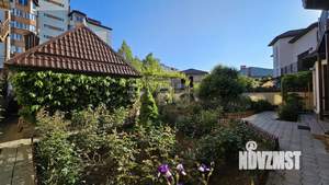 Дом 409м², 3-этажный, участок 6 сот.  