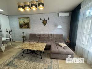 Дом 310м&sup2;, 2-этажный, участок 6 сот.  