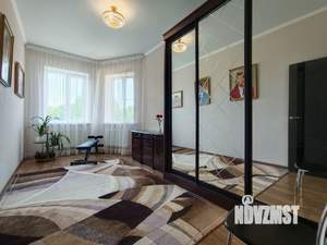 Дом 220м², 2-этажный, участок 6 сот.  