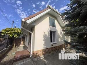Дом 225м², 2-этажный, участок 7 сот.  
