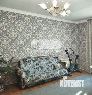 Дом 260м², 2-этажный, участок 8 сот.  