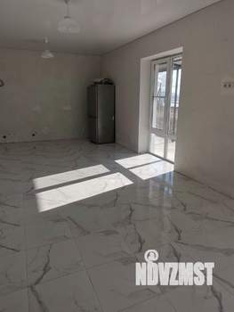 Дом 130м&sup2;, 2-этажный, участок 5 сот.  