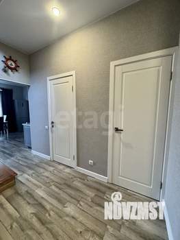 Дом 100м&sup2;, 2-этажный, участок 4 сот.  