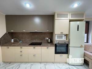 Дом 196м&sup2;, 2-этажный, участок 4 сот.  