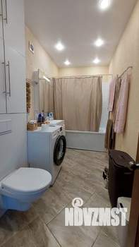 Дом 80м&sup2;, 2-этажный, участок 6 сот.  