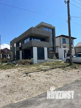 Дом 220м&sup2;, 2-этажный, участок 8 сот.  