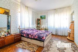 Дом 400м², 2-этажный, участок 4 сот.  