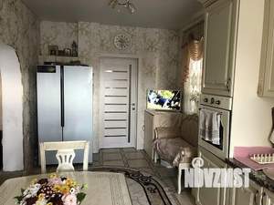 Дом 140м², 2-этажный, участок 8 сот.  