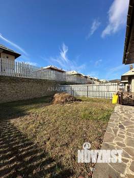 Дом 110м&sup2;, 2-этажный, участок 4 сот.  