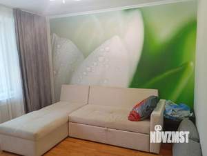 Дом 100м&sup2;, 2-этажный, участок 5 сот.  