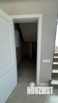 Дом 180м², 2-этажный, участок 5 сот.  