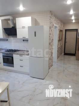 Дом 272м&sup2;, 3-этажный, участок 3 сот.  