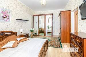 Дом 206м&sup2;, 2-этажный, участок 5 сот.  